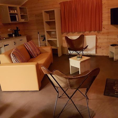 Vakantiepark De Bronzen Eik Sellingen Εξωτερικό φωτογραφία