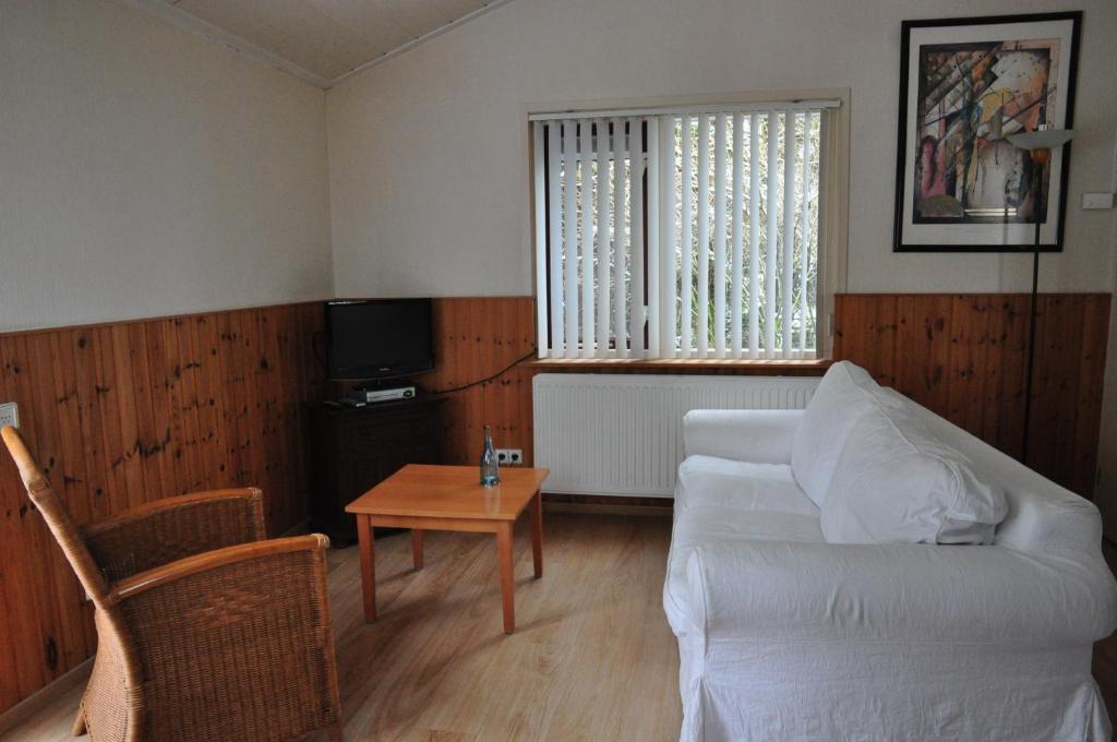 Vakantiepark De Bronzen Eik Sellingen Δωμάτιο φωτογραφία