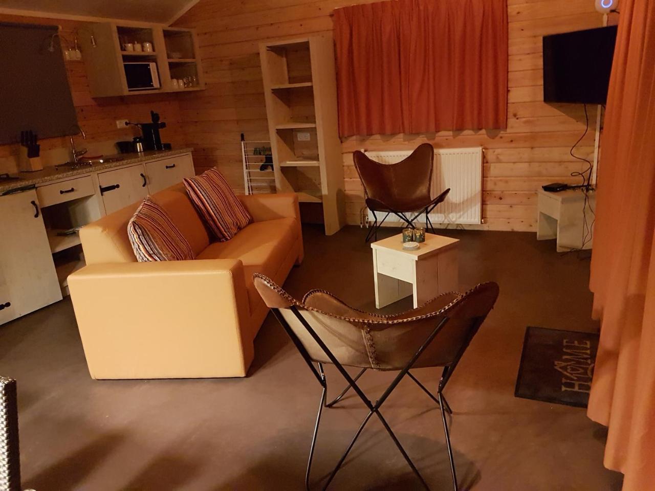 Vakantiepark De Bronzen Eik Sellingen Εξωτερικό φωτογραφία